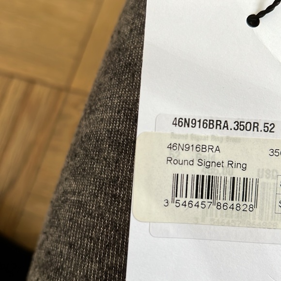 Celine Ring - Picture 13 of 13